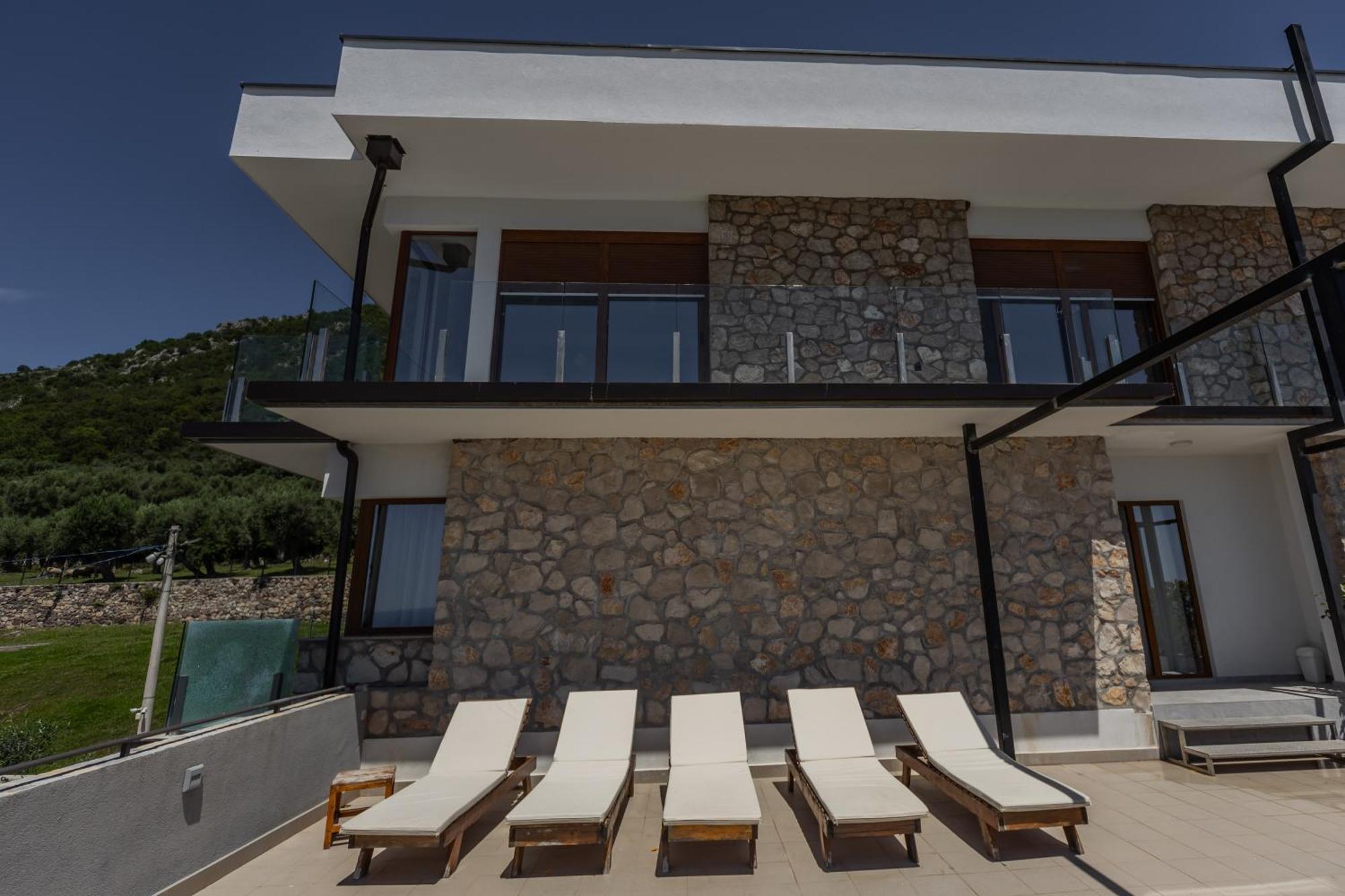 Apart & Spa Beganovic Добра вода Екстериор снимка